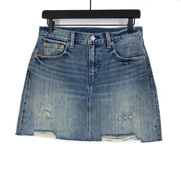 LEVI'S Blue Denim Mini Skirt Medium Wash 27 - Picture 1 of 9